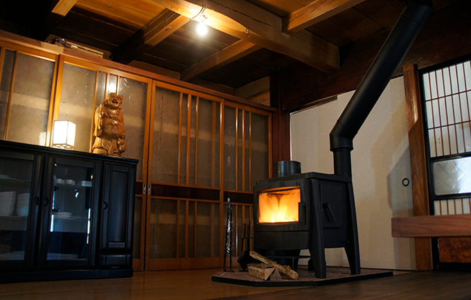 Wood stove